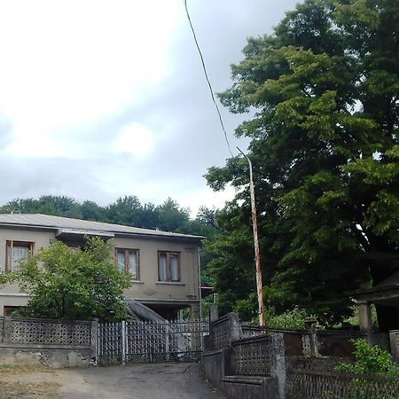 Гостевой дом Savanna House Jvari Экстерьер фото